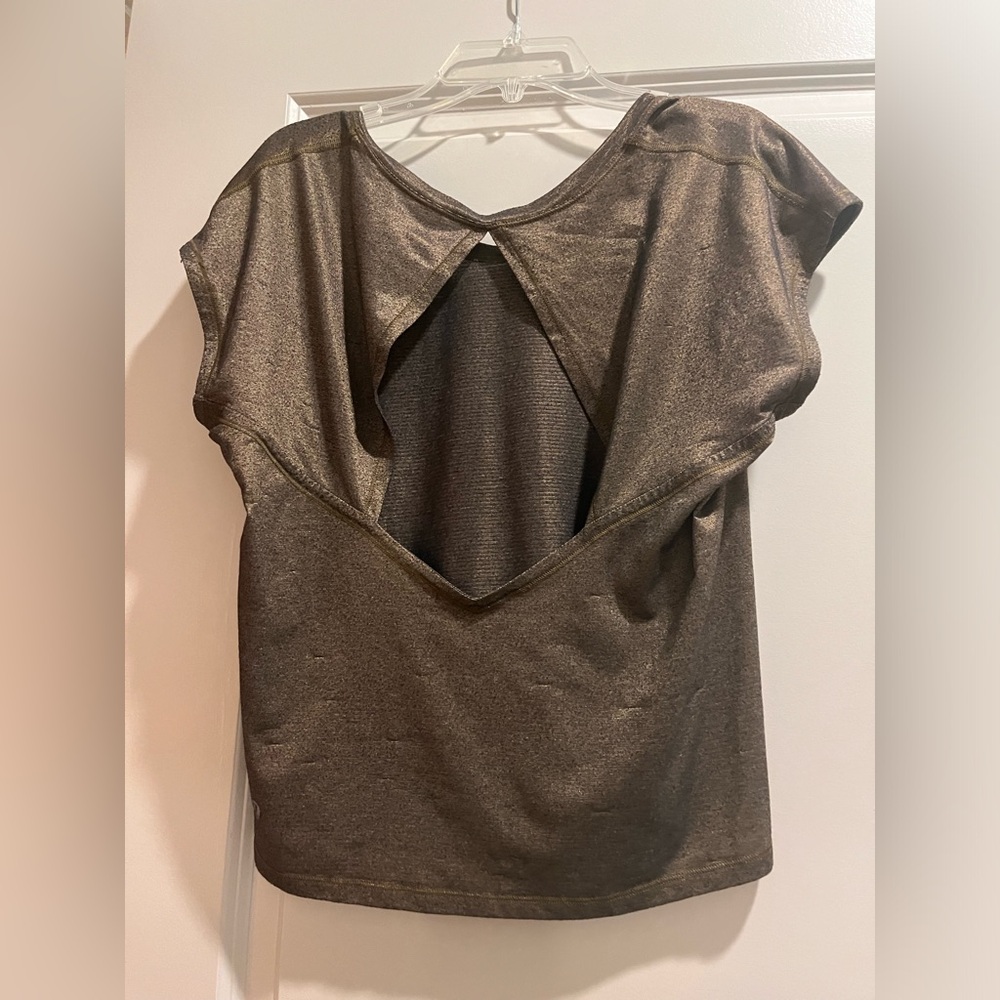 Lululemon top size M $20